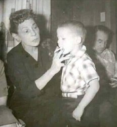 grandma and kid smoke Meme Template