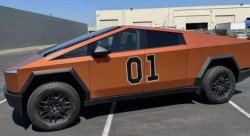 Cyber Lee Meme Template