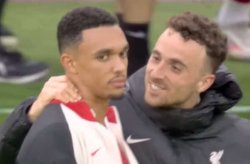 Jota grabbing Alexander-Arnold Meme Template