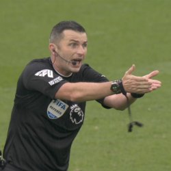 Michael Oliver explaining Meme Template