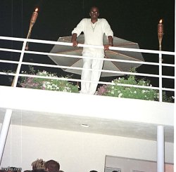 diddy gooning Meme Template