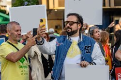 doshev protest Meme Template