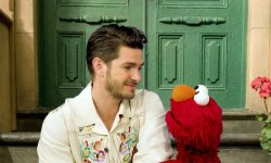 Andrew Garfield Elmo Meme Template