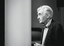 Howard Zinn Meme Template