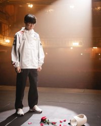 Faker_Breaker Meme Template