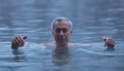 aici este realitatea Meme Template