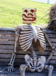 waiting skeleton-Happy Face Meme Template