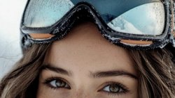 Moi, skier, snowboarder, and all water sports! Meme Template