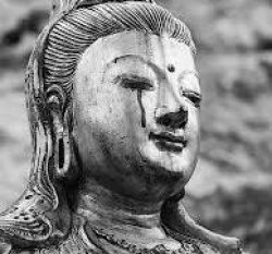 Guanyin crying Meme Template