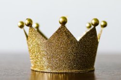 Crown for a king Meme Template