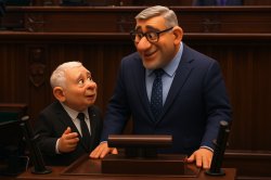 Giertych vs Kaczyński Meme Template
