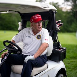 Trump golfcart Meme Template