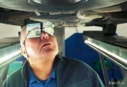 Blind mechanic Meme Template