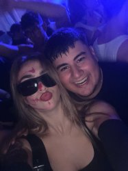 Buke y Ana Meme Template