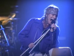 Axl Rose Meme Template