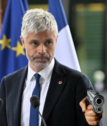 wauquiez menace Meme Template
