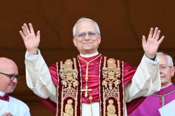 American Pope before GTA 6 Meme Template