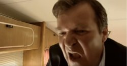 Jiskefet Caravan Meme Template