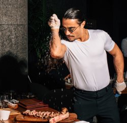Salt bae Meme Template