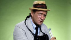 Carl Kolchak Meme Template