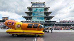 Wiener mobile Uh Oh Hot Dog Meme Template