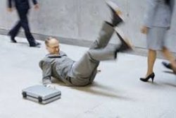 falling in public Meme Template
