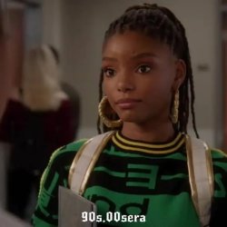 halle smug Meme Template