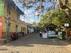 Valle de Angeles Meme Template