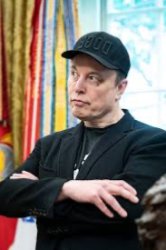 elon blk eye Meme Template