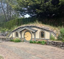 Your own hobbit hole Meme Template