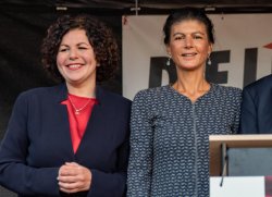 Sahra und ihre Knechte Meme Template