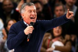 Macri no se inunda mas Meme Template