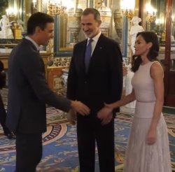 Pedro Sanchez, Felipe VI and Letizia Ortiz Meme Template