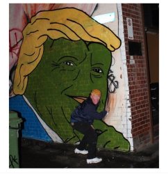 Pepe Trump Street Artist Meme Template