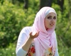 Arab Lady Meme Template