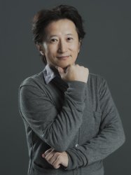 Araki thinking Meme Template