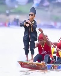 AuraFarmingBoatKid Meme Template