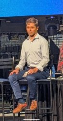 Boy king-mayor frey dethroned Meme Template
