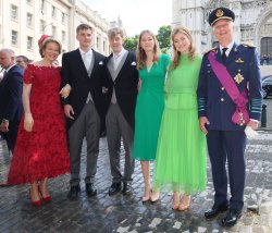 MonarchyBE Meme Template