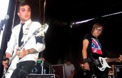 mikey way looking at frank iero Meme Template