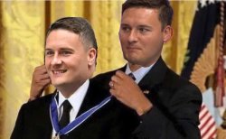 Wesley Streeting Obama Medal Meme Template
