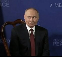 Side eye Putin Meme Template