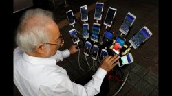 multiple phone setup Meme Template