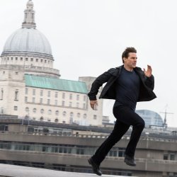 Tom running Meme Template