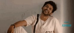 eam feel unde mama Meme Template