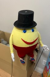 Humpty Dumpty sat on a box Meme Template