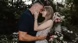 taylor swift travis kelce Meme Template