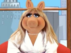 miss piggy Meme Template