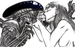 Xenomorph kissing Meme Template