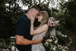 Travis Kelce Taylor Swift engaged Meme Template